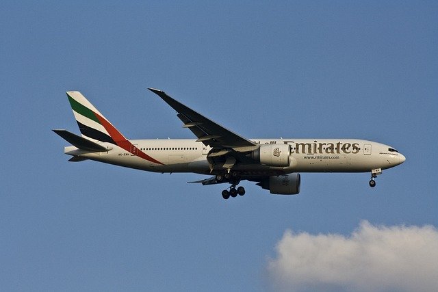 How To Start a Career at Emirates Airlines